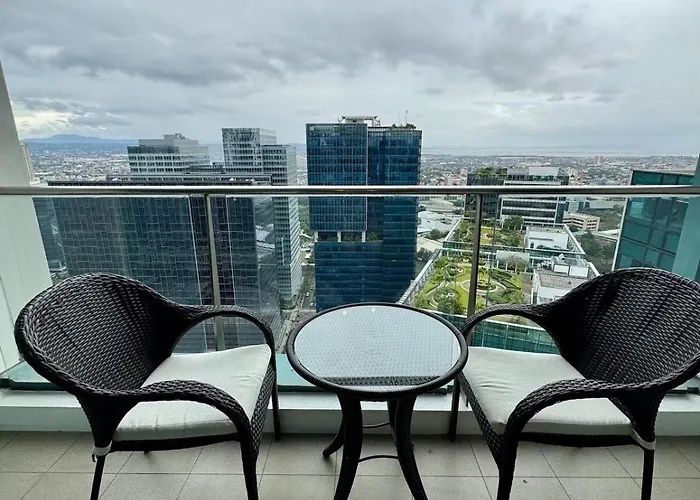 아파트 Bgc One Uptown Premium 2br With Balcony Near Supermarket, Malls And Restaurants *