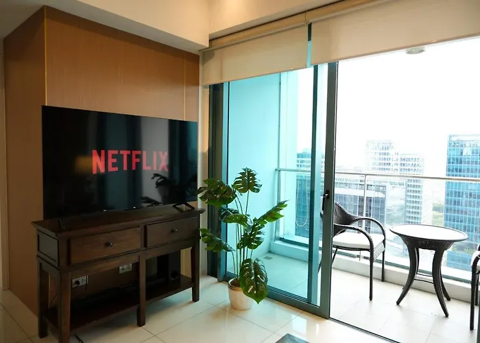 Bgc One Uptown Premium 2br With Balcony Near Supermarket, Malls And Restaurants * 마닐라