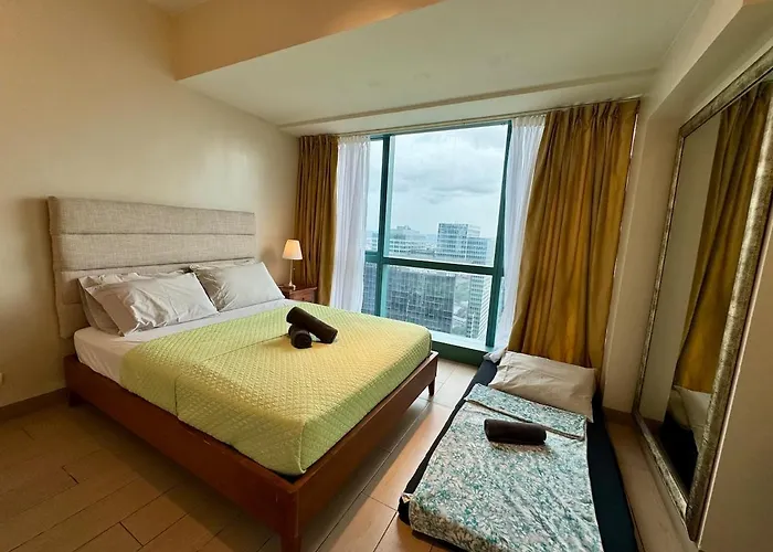 Bgc One Uptown Premium 2br With Balcony Near Supermarket, Malls And Restaurants 아파트 *