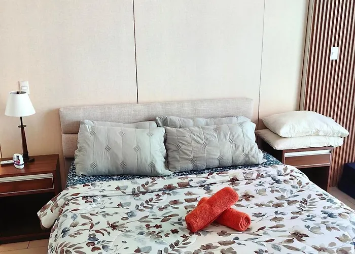 Bgc One Uptown Premium 2br With Balcony Near Supermarket, Malls And Restaurants 마닐라