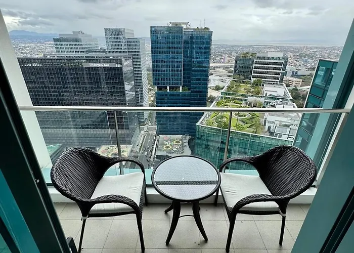 Bgc One Uptown Premium 2br With Balcony Near Supermarket, Malls And Restaurants 아파트