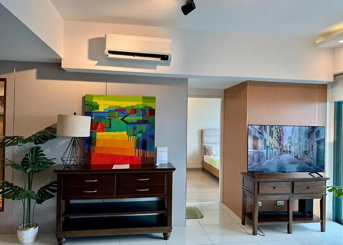 아파트 Bgc One Uptown Premium 2br With Balcony Near Supermarket, Malls And Restaurants *